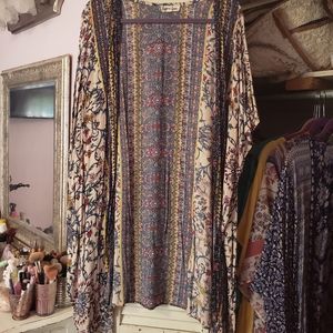 Blue/Cream Floral Kimono